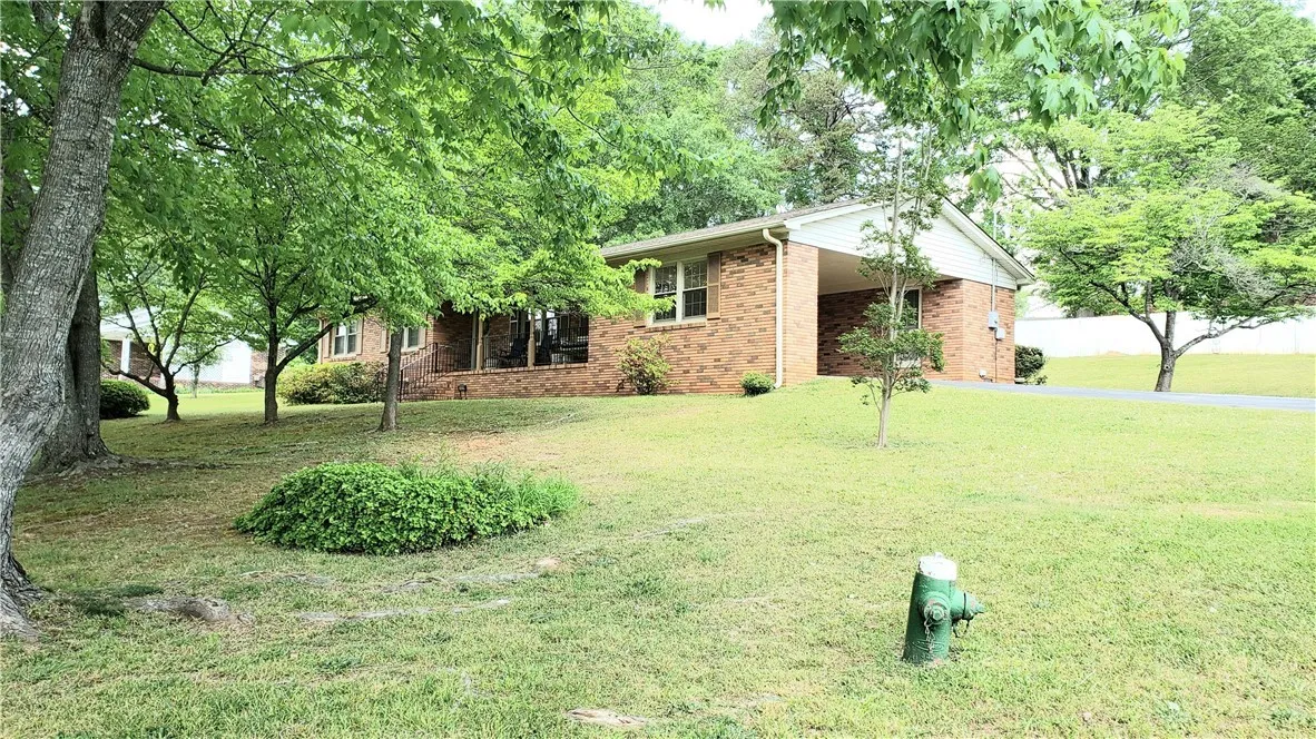129 Rockmont Road