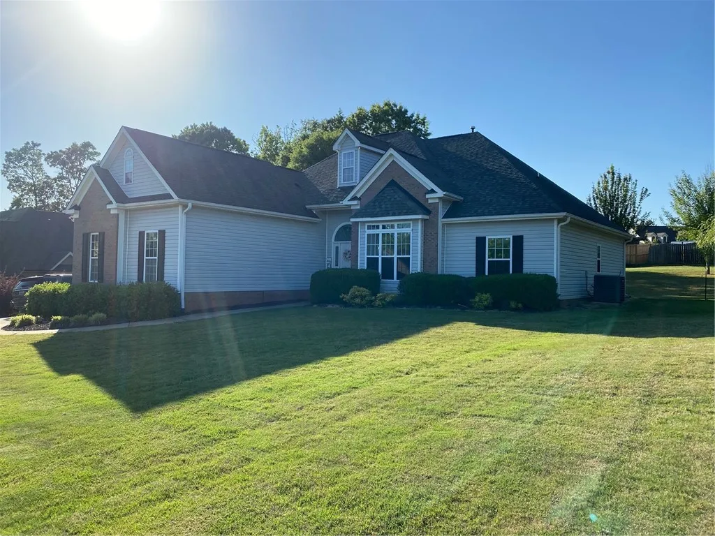 Property image 1 at 100 Pondstone Court, Easley, SC 29642