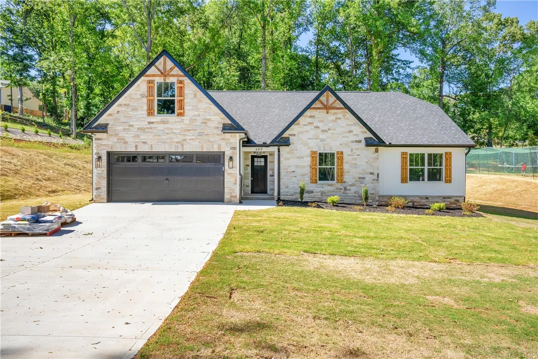 Property image 1 at 409 Little John Trail, Anderson, SC 29621
