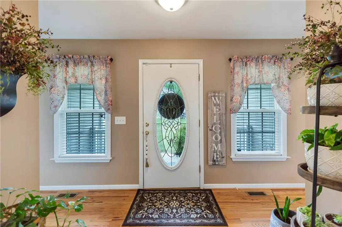 Property image 4 at 201 Green Tree Trail, Westminster, SC 29693