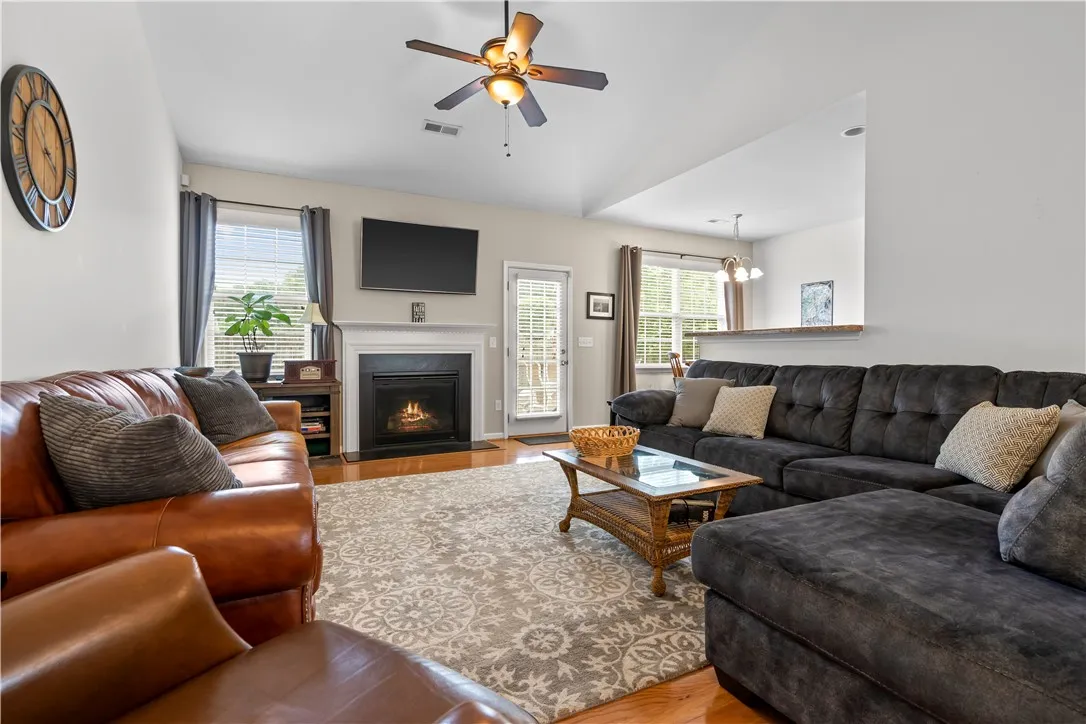 Property image 3 at 127 Fledgling Way, Easley, SC 29642