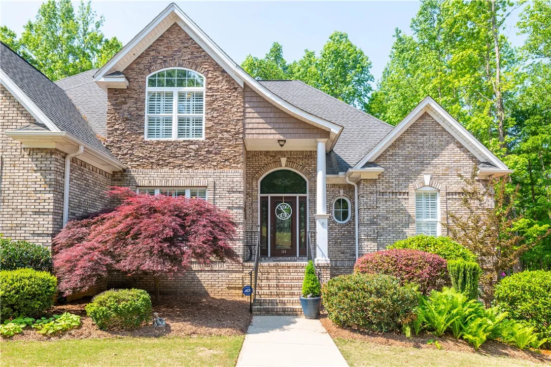 Property image 2 at 104 Willowbend Drive, Anderson, SC 29621