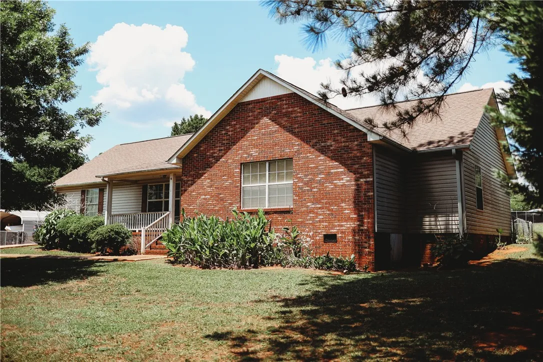 Property image 1 at 5706 Pearman Dairy Road, Anderson, SC 29625