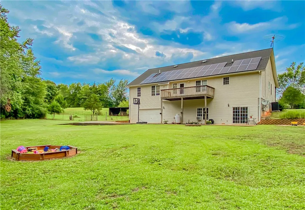 Property image 2 at 110 Oak Forest Trail, Seneca, SC 29678