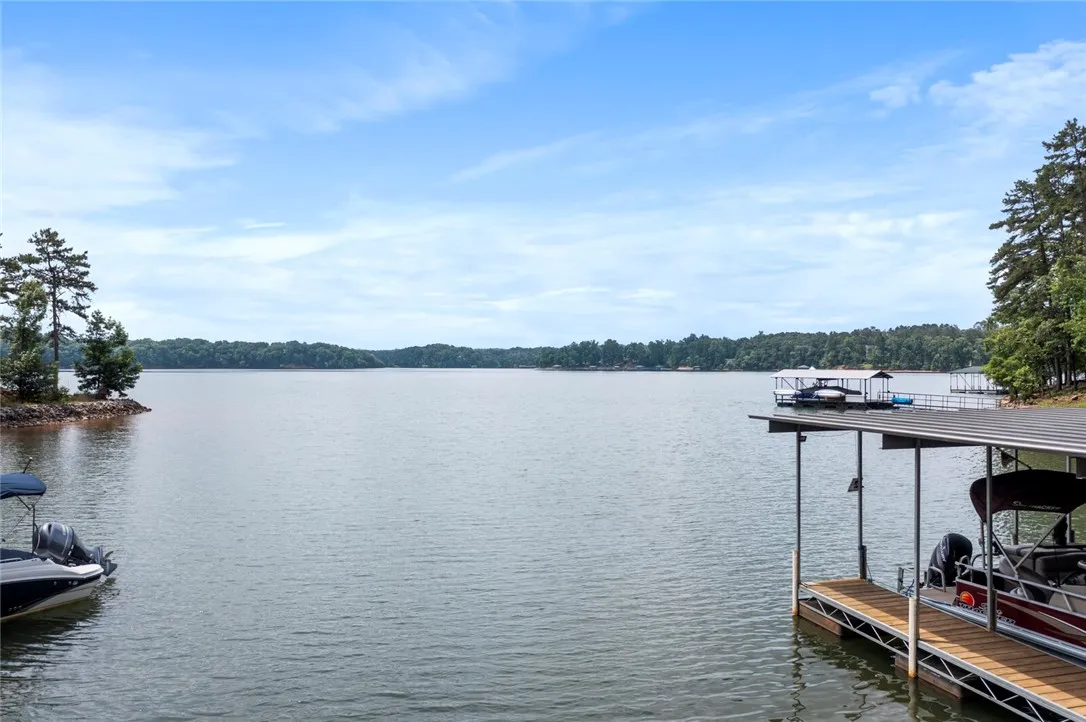 Property image 2 at 305 North Shores Drive, Westminster, SC 29693