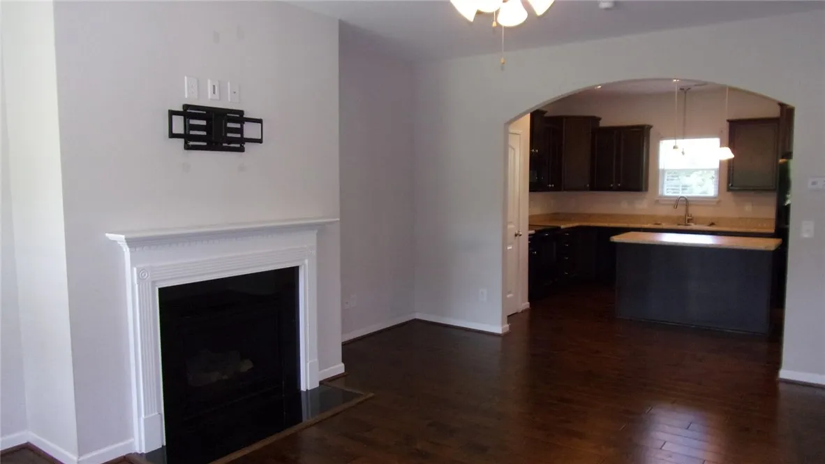 Property image 3 at 221 Saddlebrook Avenue, Pickens, SC 29671