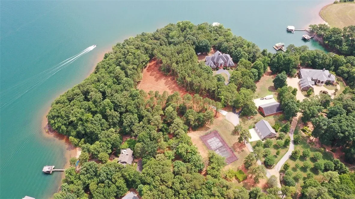 120 Keowee Club Road