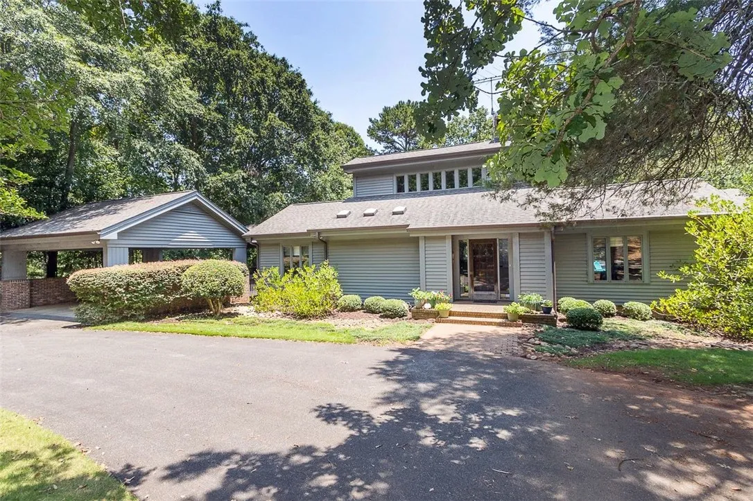 Property image 4 at 120 Keowee Club Road, Townville, SC 29689