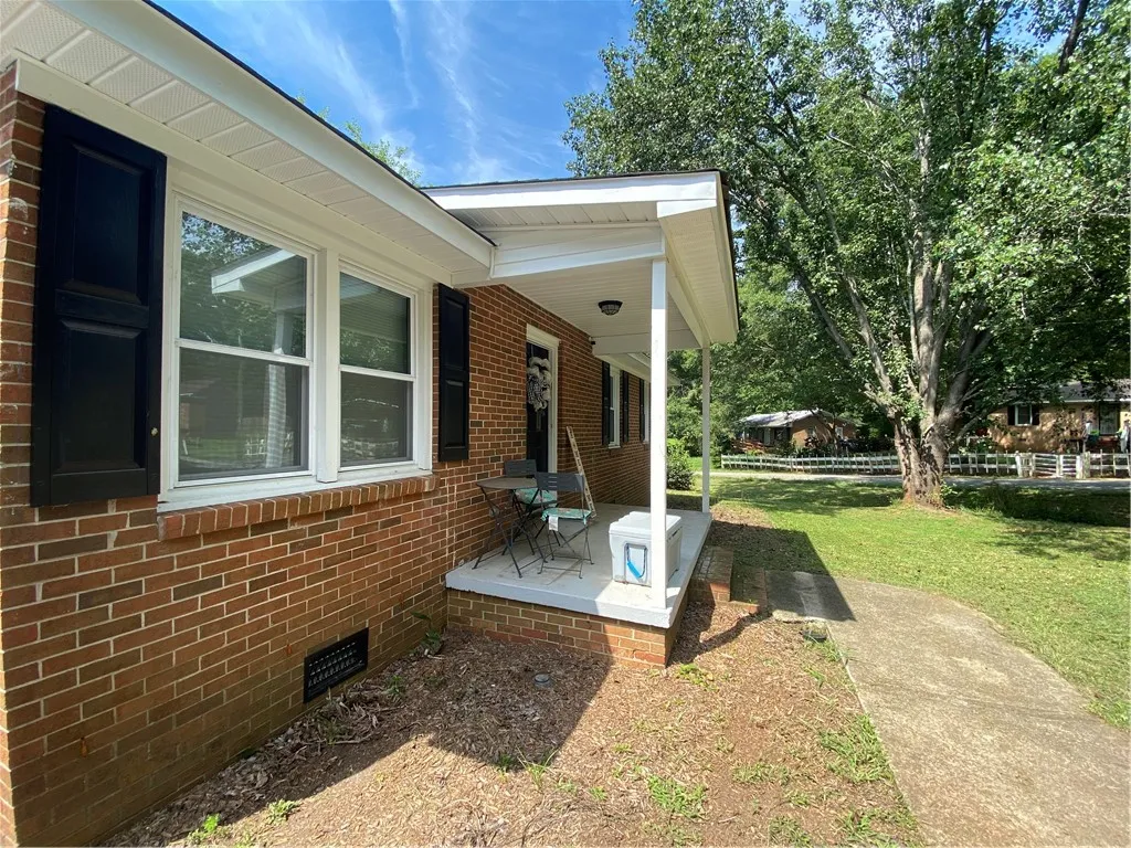 Property image 2 at 35 Randall Street, Williamston, SC 29697
