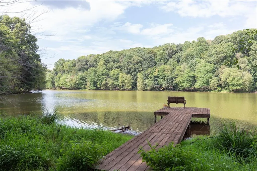 Property image 4 at 434 Arrowhead Lake Trail, Westminster, SC 29693