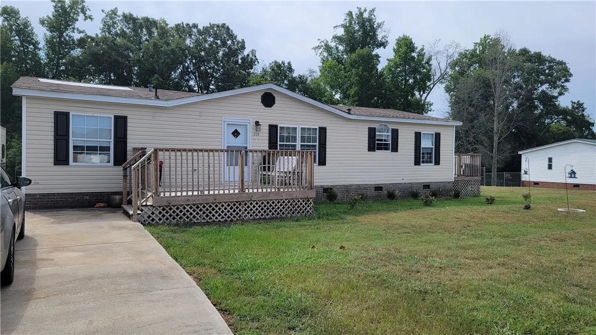 Property image 1 at 115 Sue Ella Court, Townville, SC 29689