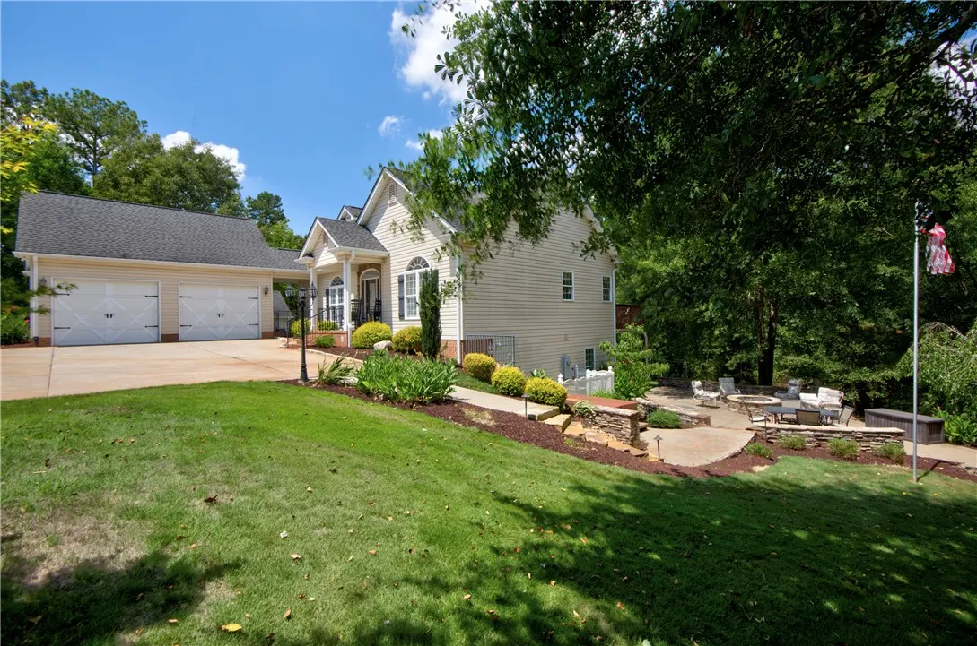 Property image 2 at 220 Thomas Welborn Road, Anderson, SC 29625