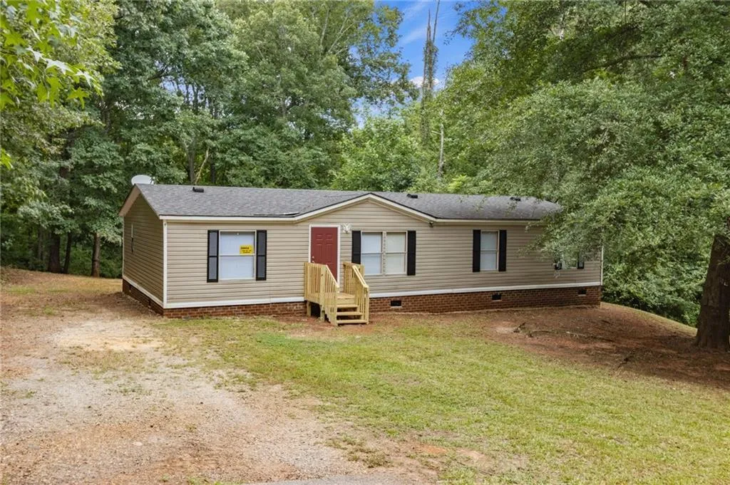 Property image 3 at 141 Lynn Street, Anderson, SC 29624
