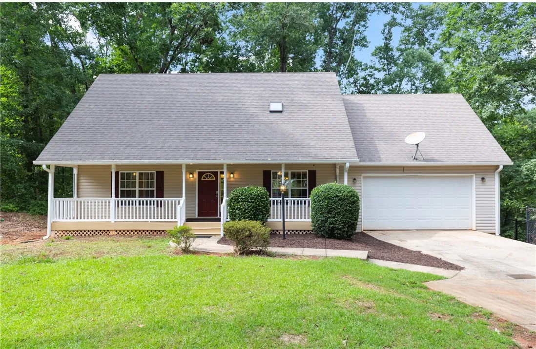 211 Wood Farm Lane