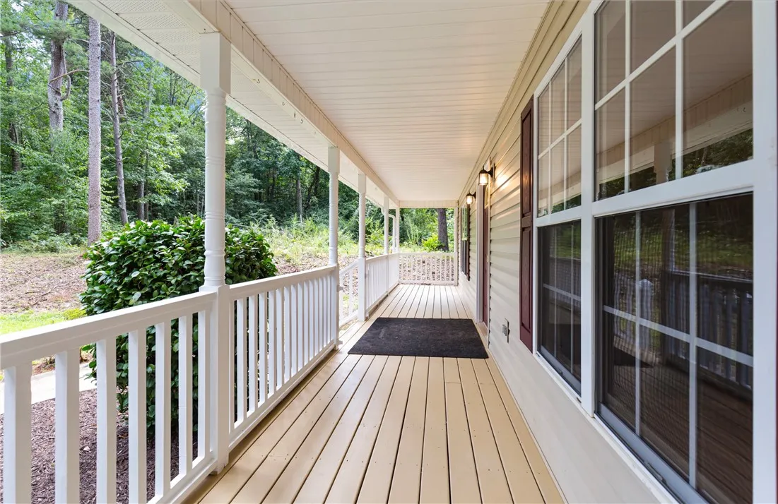 Property image 4 at 211 Wood Farm Lane, Seneca, SC 29678
