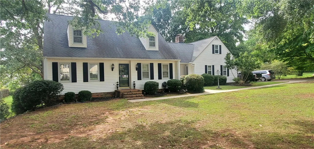 102 Cameron Way