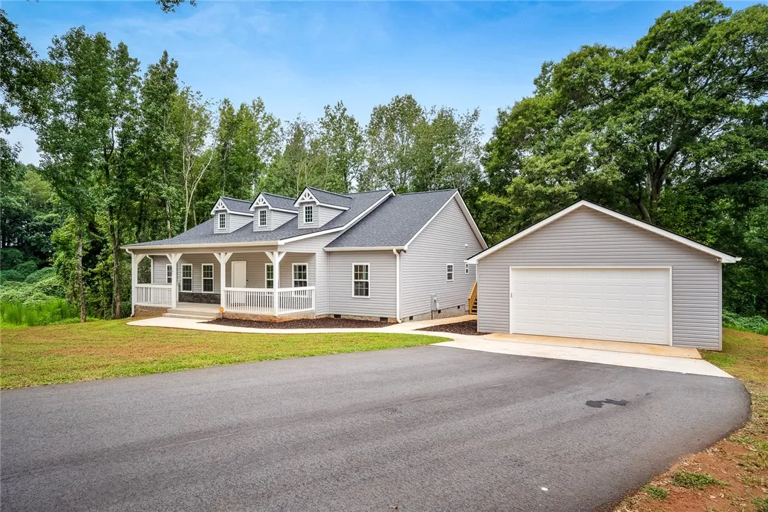 Property image 5 at 131 Boxwood Lane, Anderson, SC 29621
