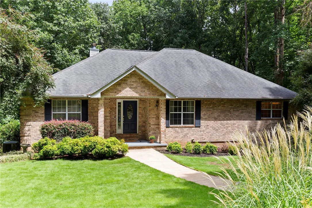 280 Parkview Drive