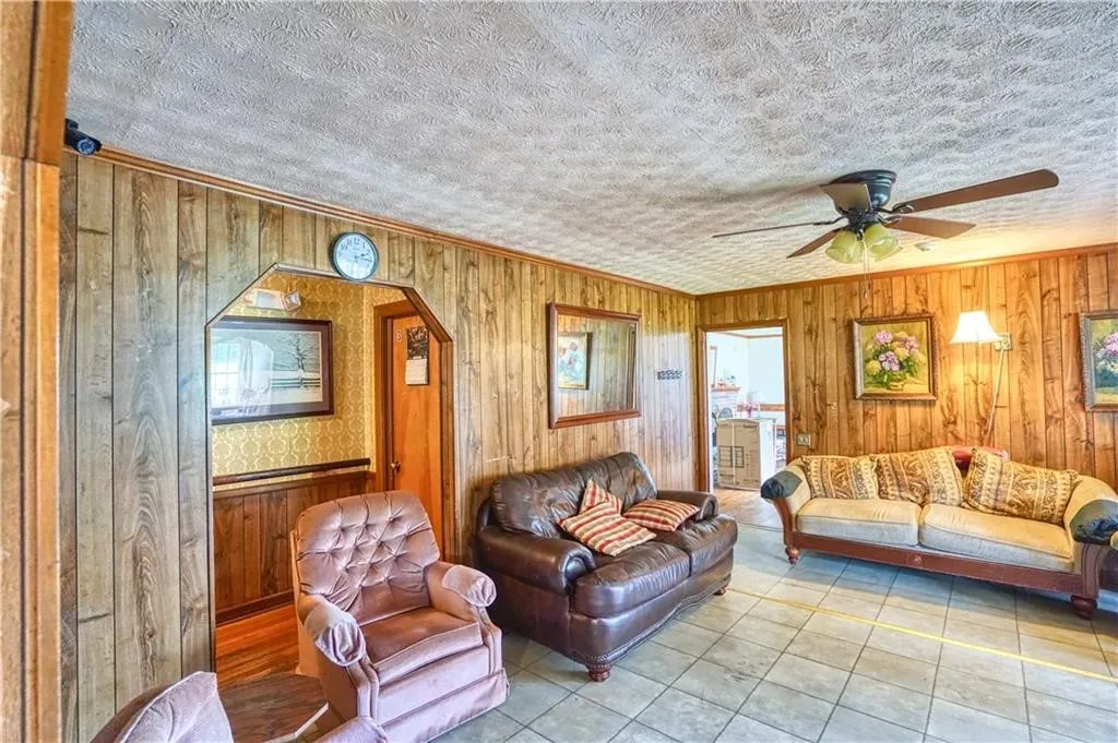 Property image 4 at 5870 Moorefield Mem Highway, Liberty, SC 29657