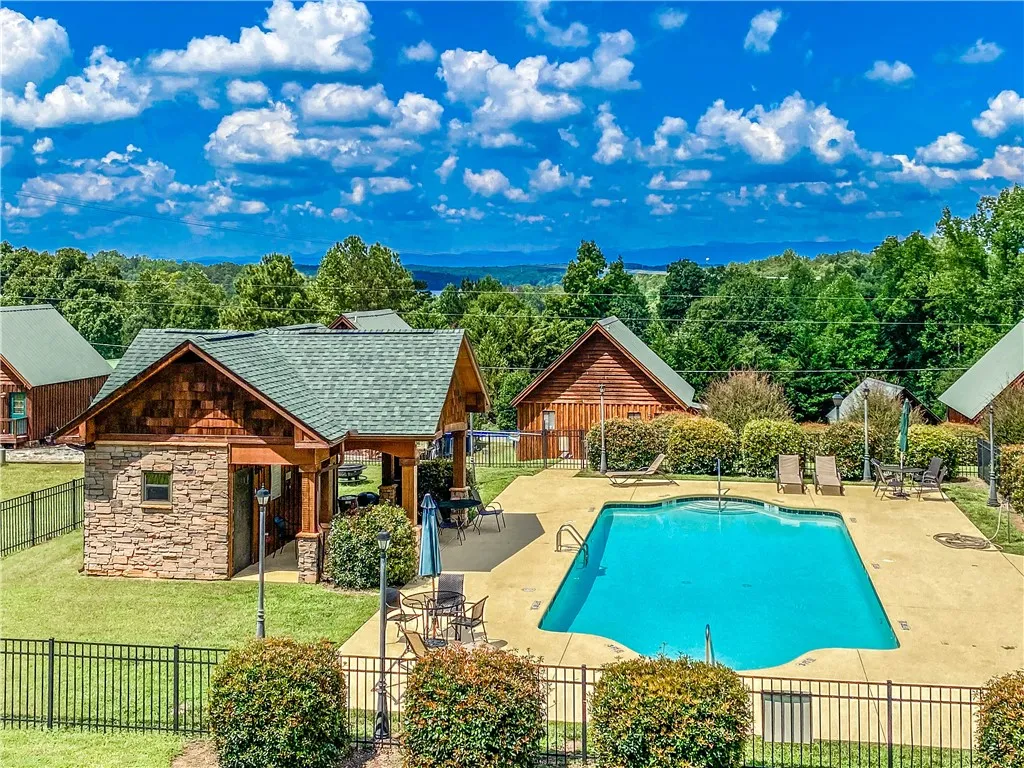 Property image 4 at 312 Kill Devil Hill, Six Mile, SC 29682