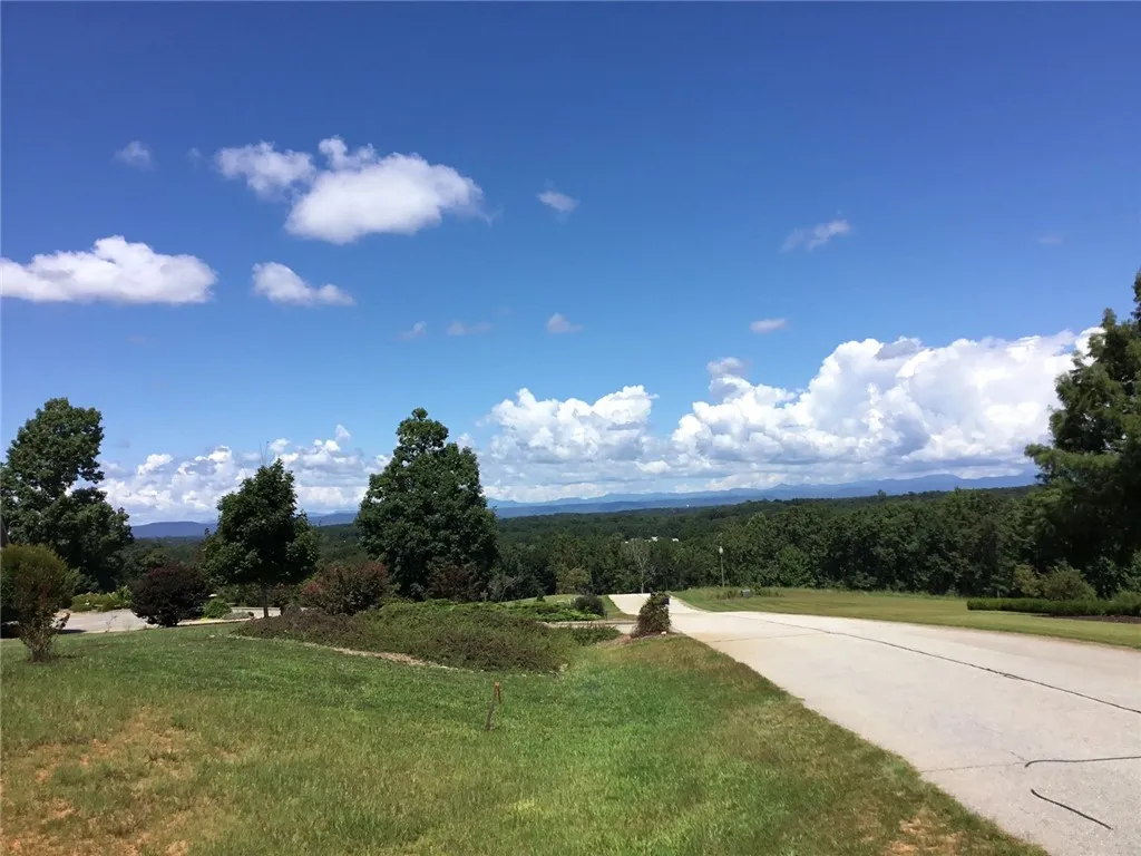 Property image 3 at Lot 7 Paramount Drive, Seneca, SC 29678