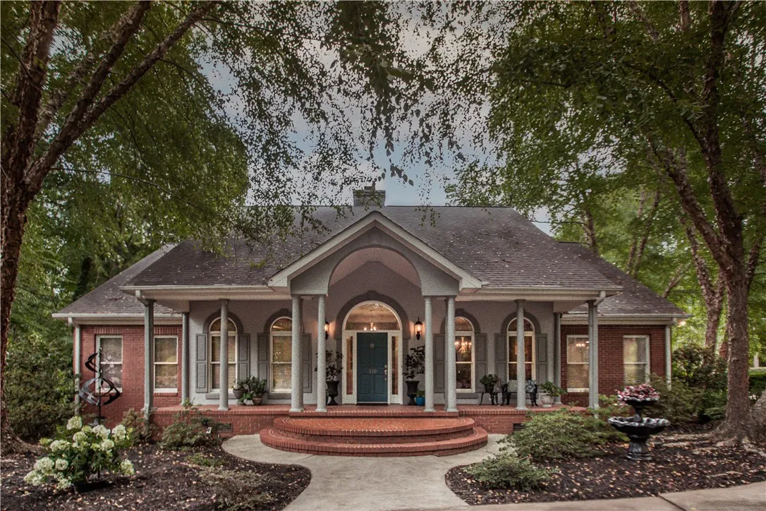 110 Cherokee Circle