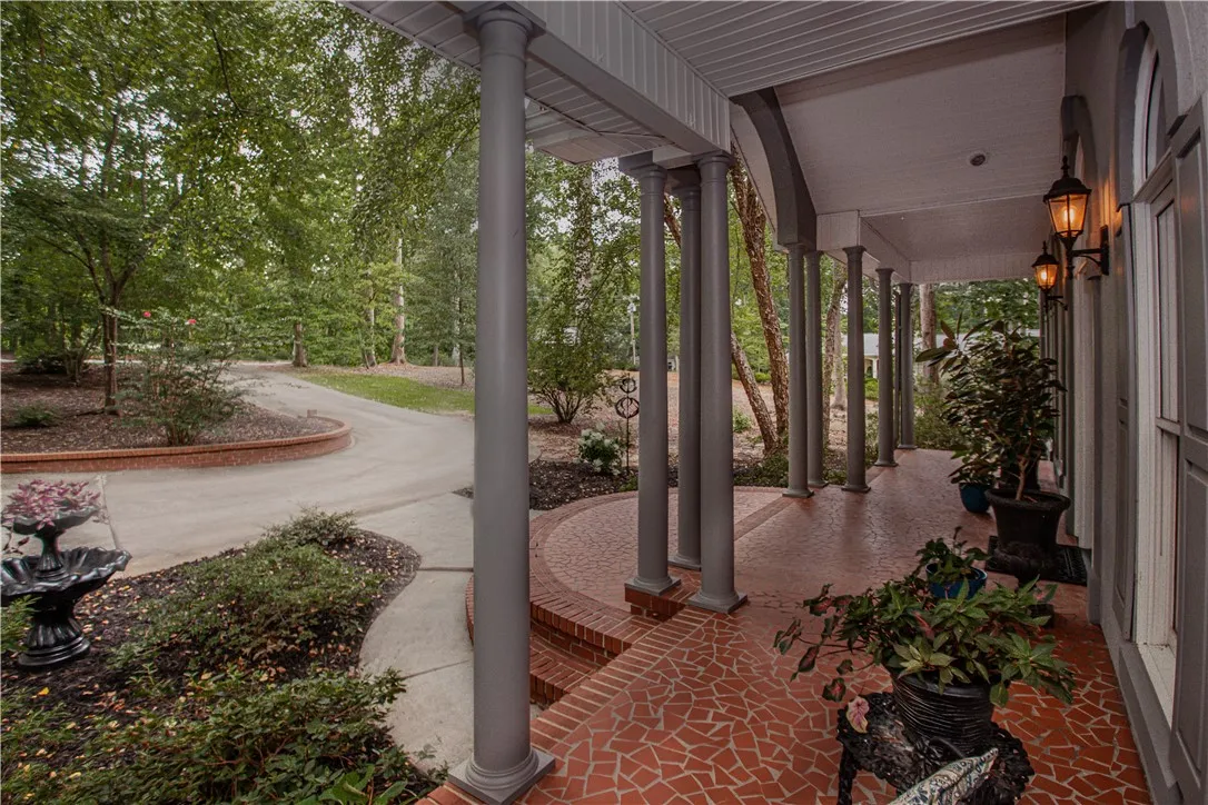 Property image 5 at 110 Cherokee Circle, Anderson, SC 29621