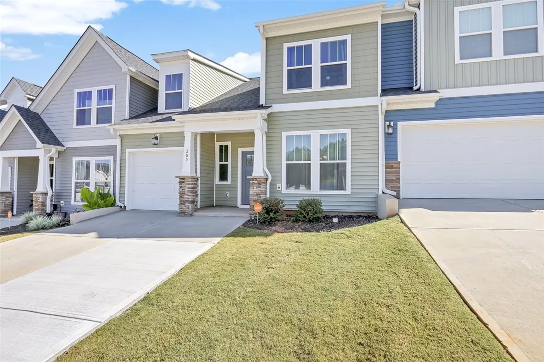 Property image 3 at 205 Rosecroft Drive, Easley, SC 29642
