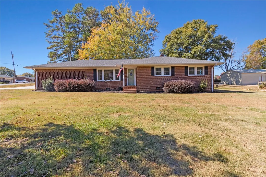 Property image 2 at 301 Hembree Road, Anderson, SC 29625