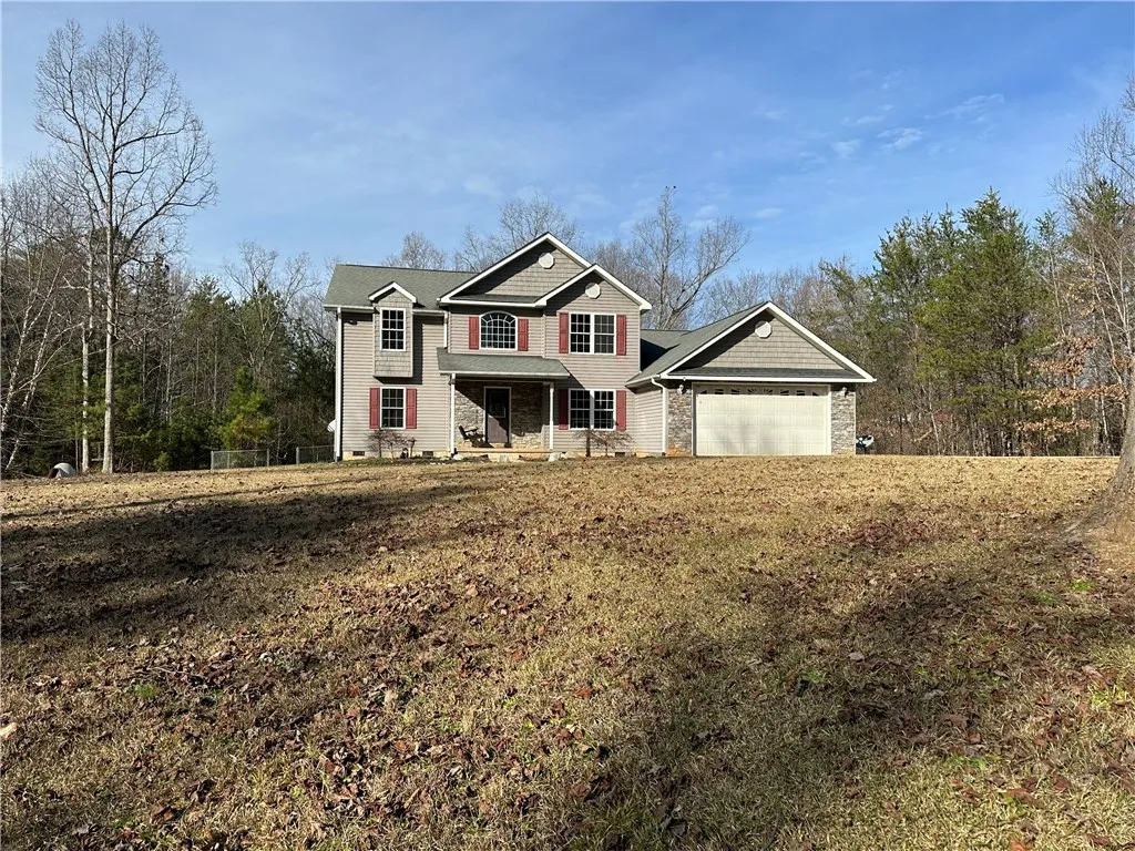 Property image 2 at 108 Laurel Hill Drive, Walhalla, SC 29691