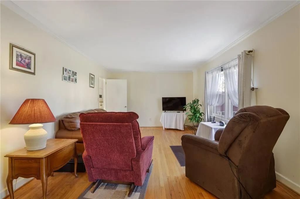Property image 5 at 10 Wayne Drive, Taylors, SC 29687