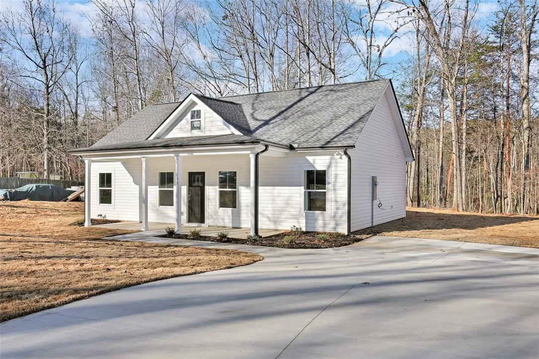 139 Camelot Drive