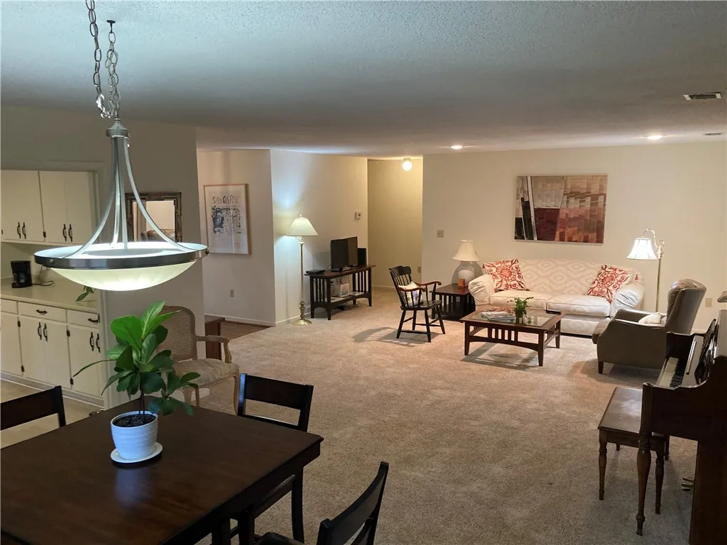 Property image 5 at 33 Hickory Way, Clemson, SC 29631