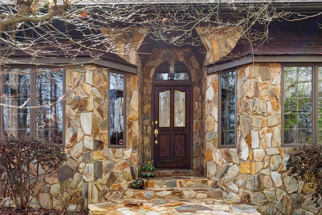 Property image 2 at 323 North Shores Drive, Westminster, SC 29693