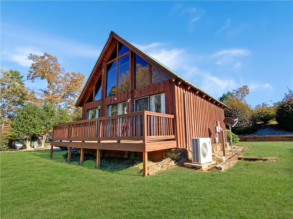 Property image 2 at 1 Kitty Hawk Lane, Six Mile, SC 29682