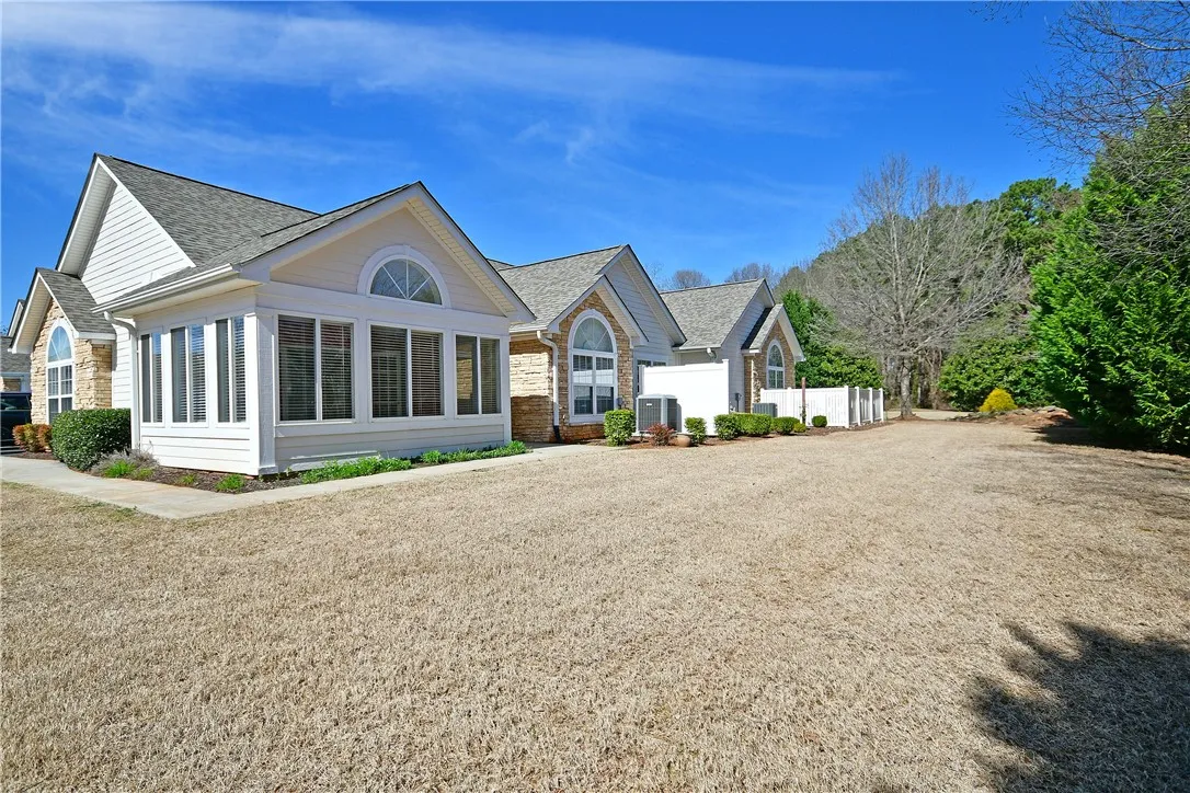 Property image 2 at 107 Life Style Lane, Anderson, SC 29621