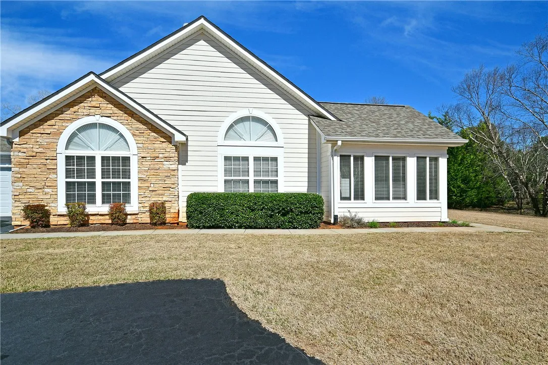 Property image 3 at 107 Life Style Lane, Anderson, SC 29621