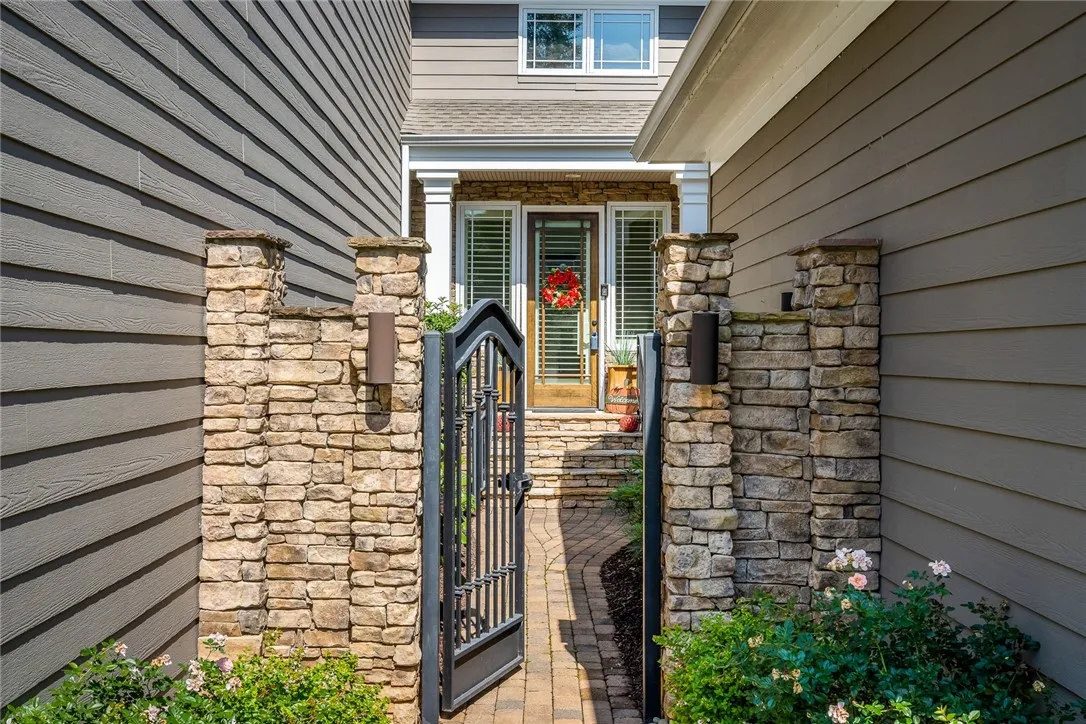 Property image 2 at 122 Regatta Drive, Anderson, SC 29625