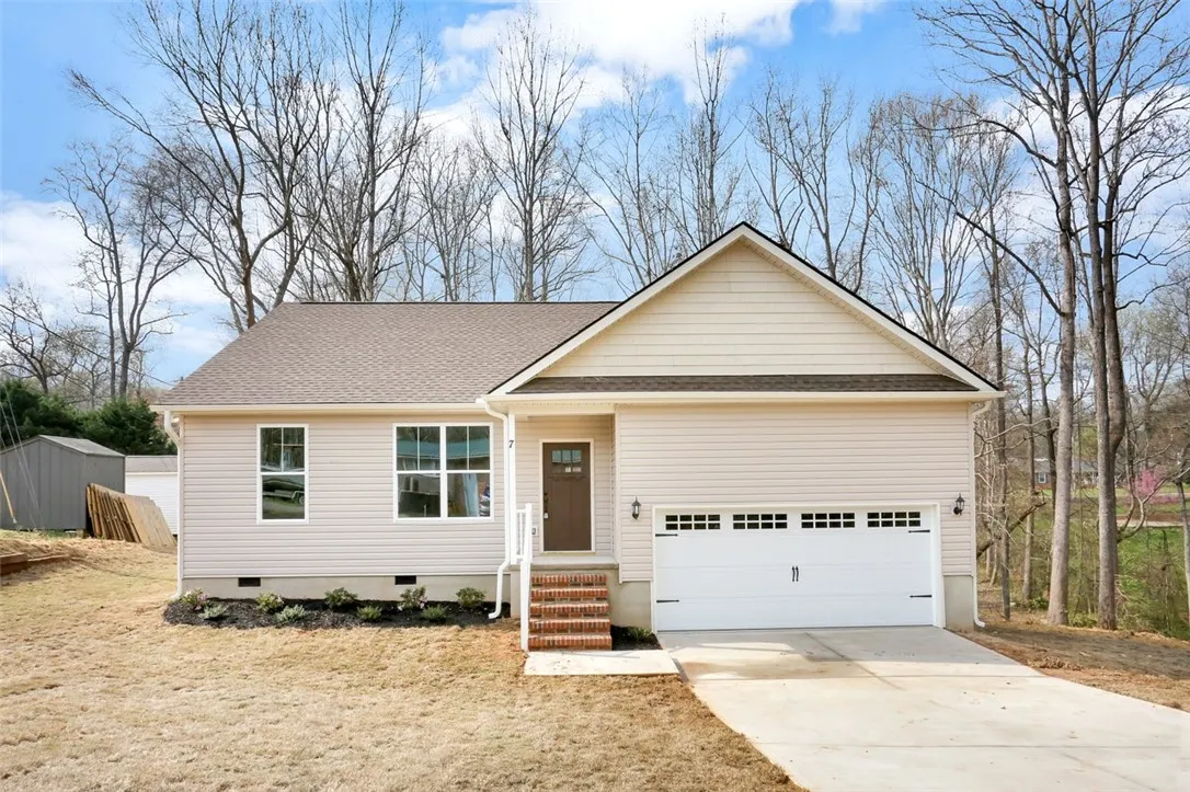7 Melonie Drive
