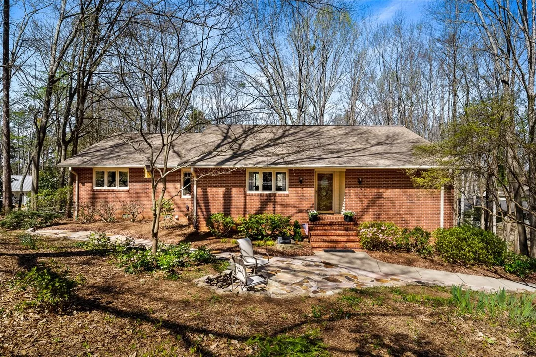 Property image 2 at 1300 Hunters Trail, Anderson, SC 29625