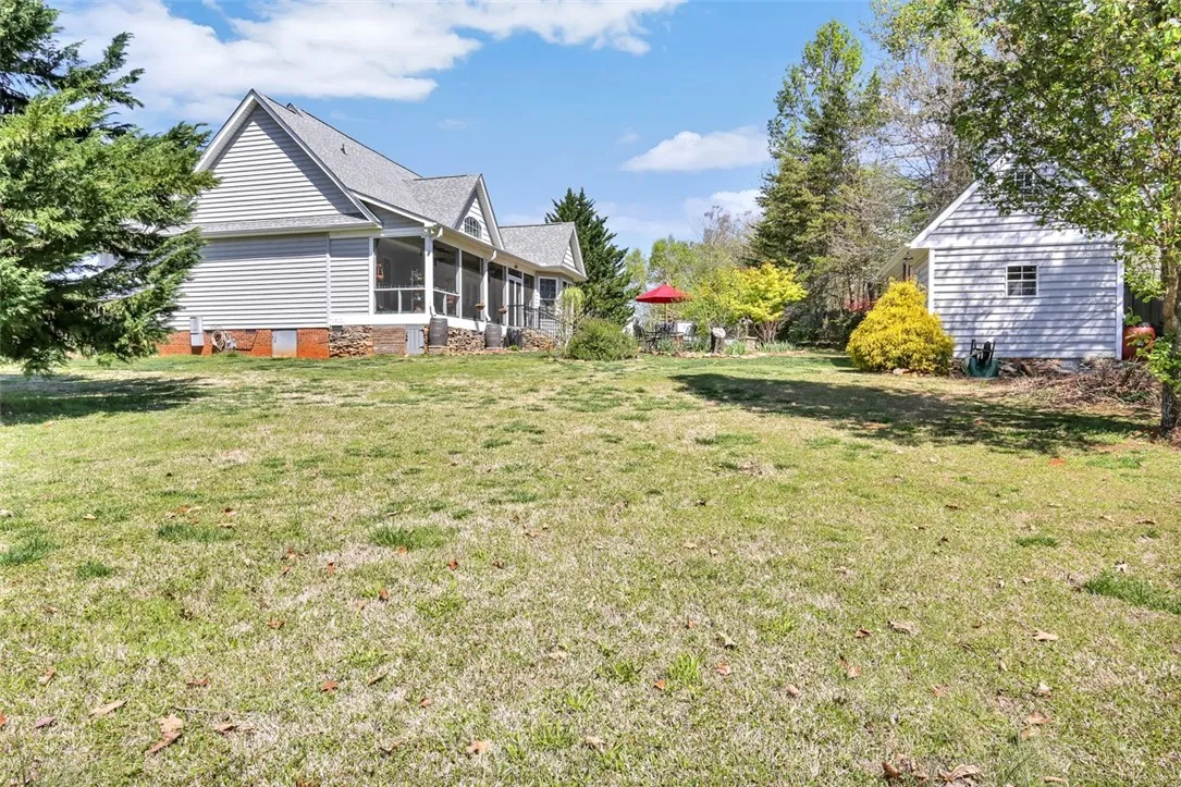 Property image 5 at 116 Falcons View Court, Walhalla, SC 29691