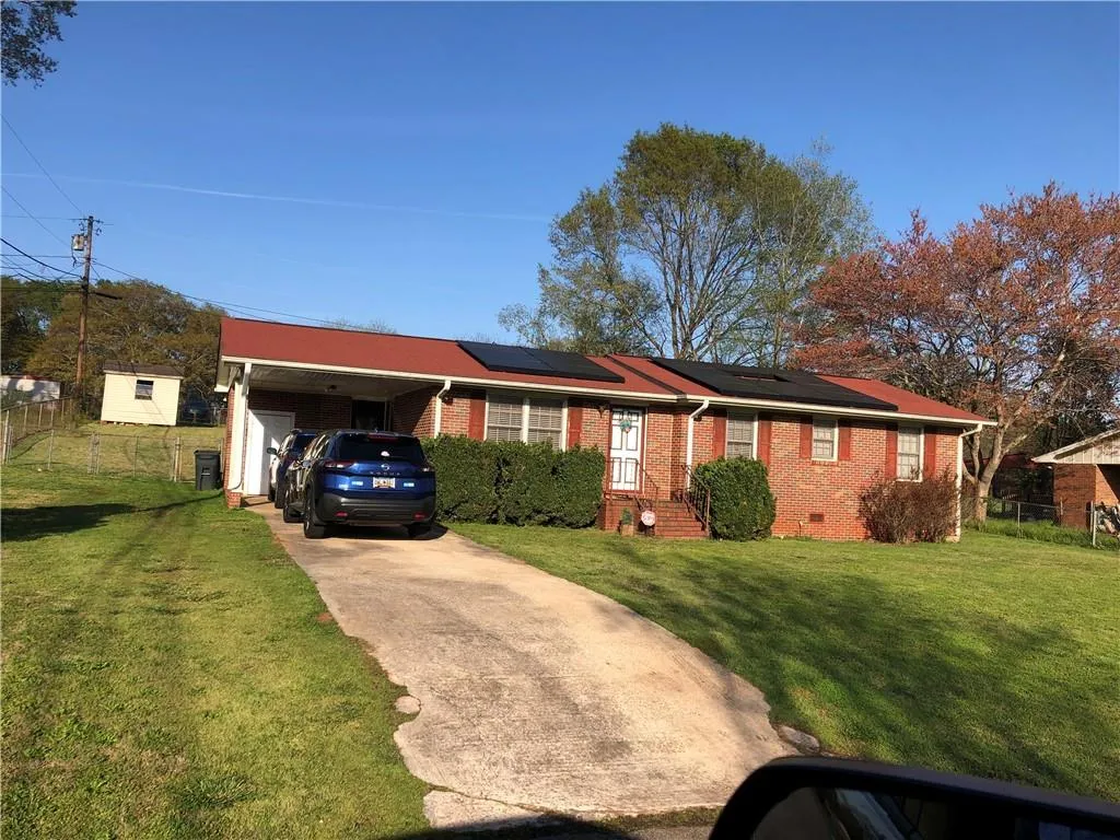 Property image 2 at 407 Auburn Avenue, Anderson, SC 29626