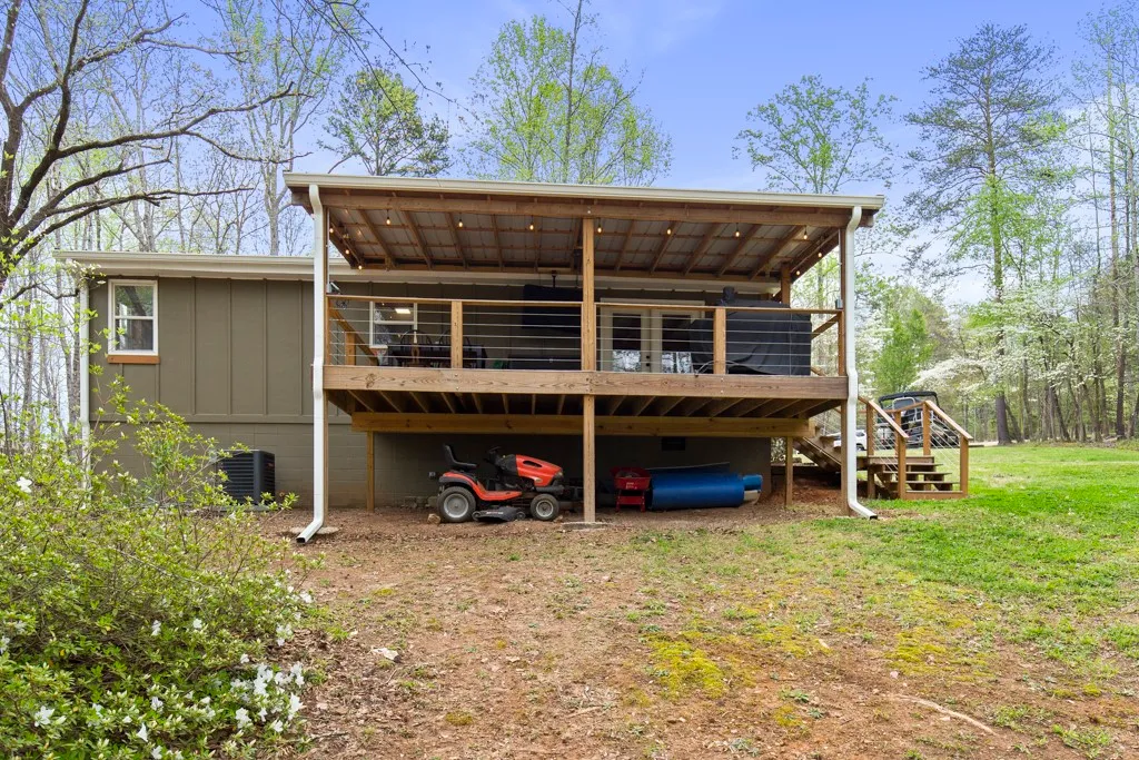 Property image 2 at 140 Dawn Cove, Seneca, SC 29678