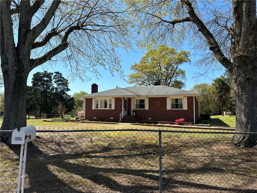 Property image 3 at 1505 Dunn Road, Anderson, SC 29625
