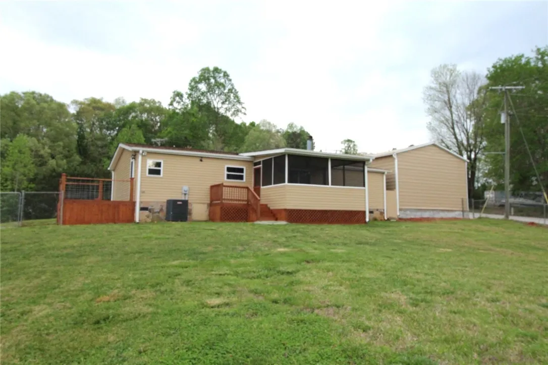 Property image 2 at 201 Timberlake One Circle, Seneca, SC 29678