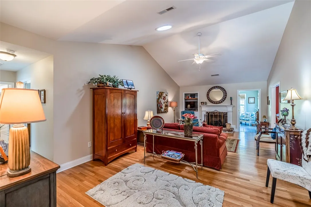 Property image 4 at 123 Baldwin Creek Way, Simpsonville, SC 29680