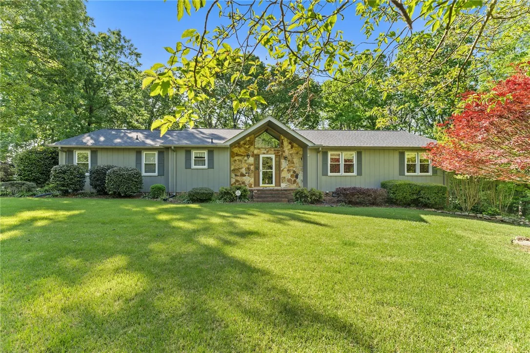 211 Autumn Drive
