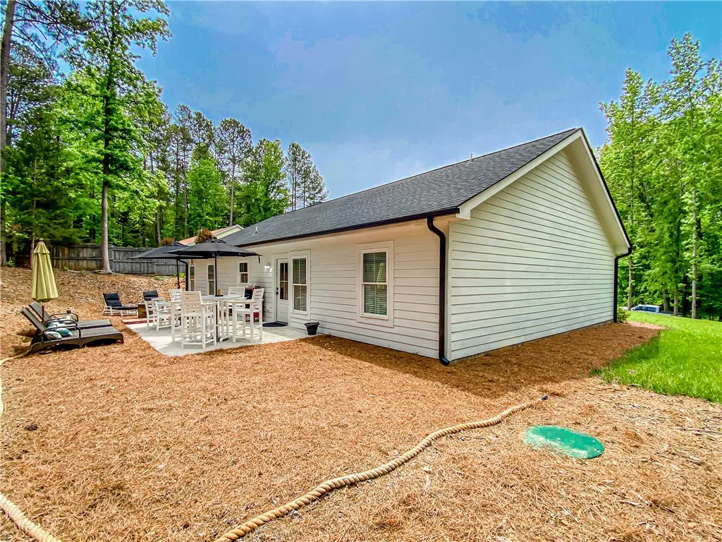 Property image 3 at 119 Brook Lane, Seneca, SC 29672