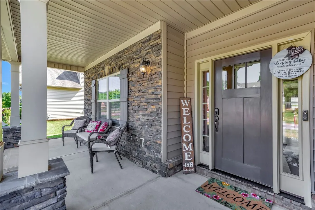 Property image 2 at 1020 Drakes Xing, Anderson, SC 29625