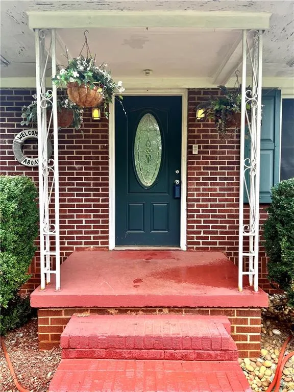 Property image 3 at 1021 Walnut Street, Seneca, SC 29678